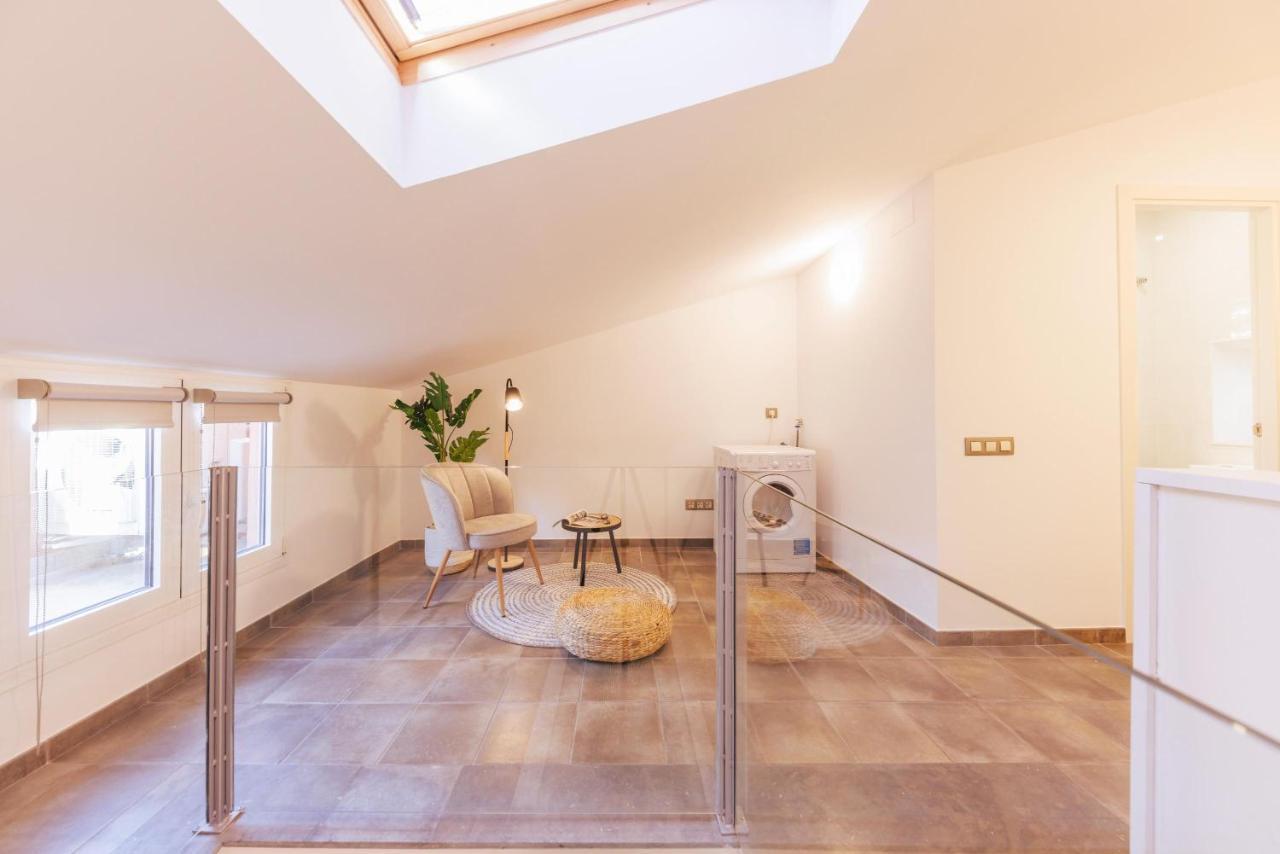 Bravissimo Mercadal Duplex, With 2 Bedrooms Girona Exterior photo